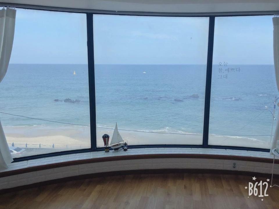 Seaside Sunrise Pension Donghae Room photo